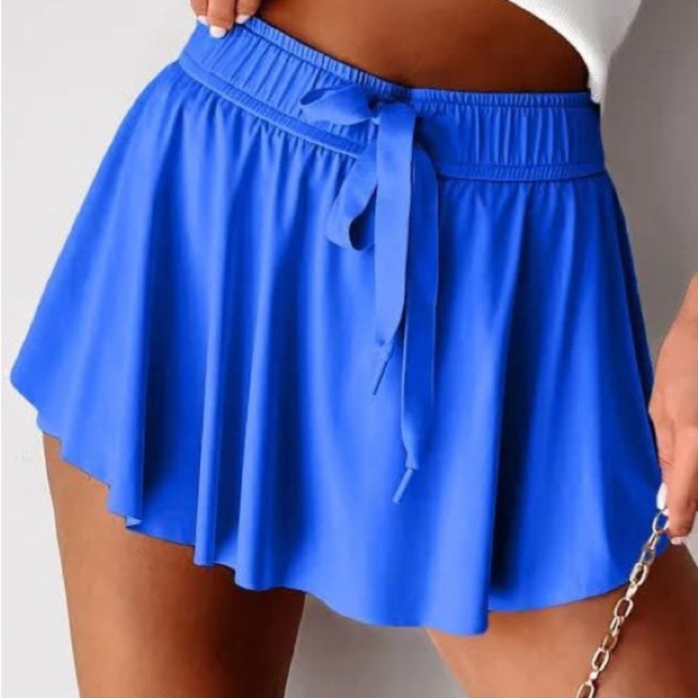 LillyBelle’s Vibrant Blue Skater Skirt